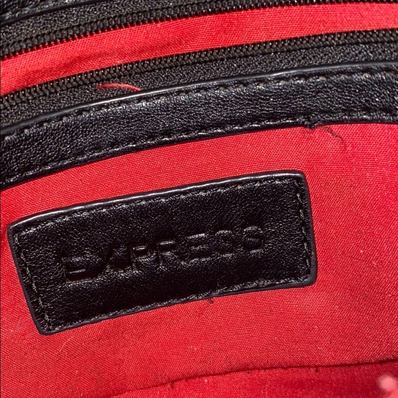 Black and white striped EXPRESS purse - Picture 4 of 5